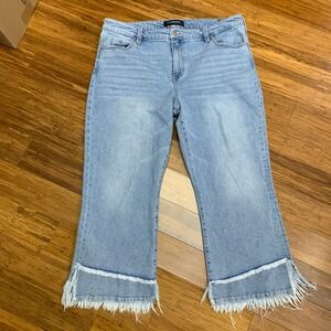 Liverpool‎ Los Angeles Hannah Crop Flare Jeans Fringe Hem Light Wash Size 16